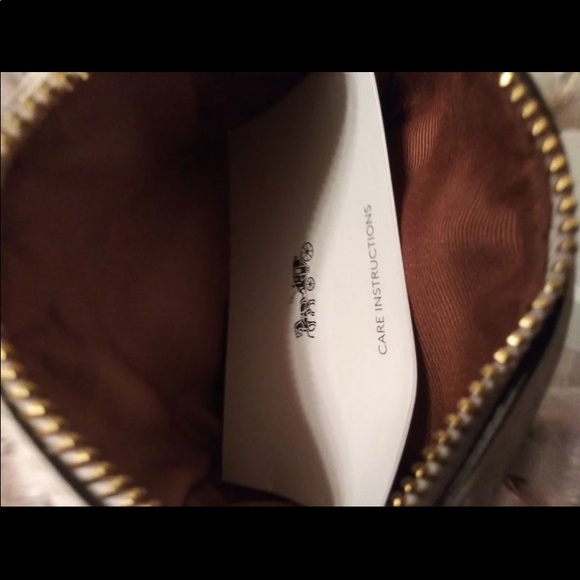 COACH ❤️Satchel Keychain/❤️ - Picture 3 of 15